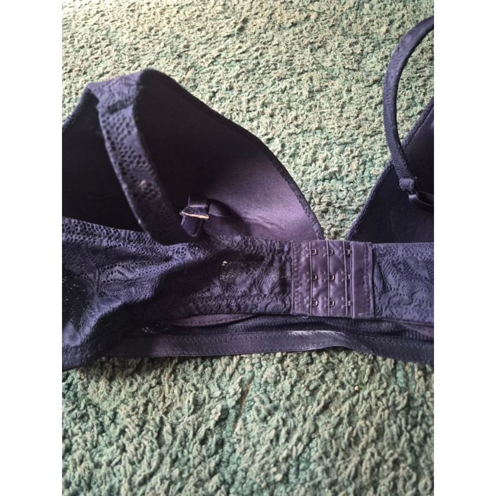 Laura Ashley Navy Blue Lace bra Womens 42D Back Closer Lingerie Loungewear - Picture 7 of 10